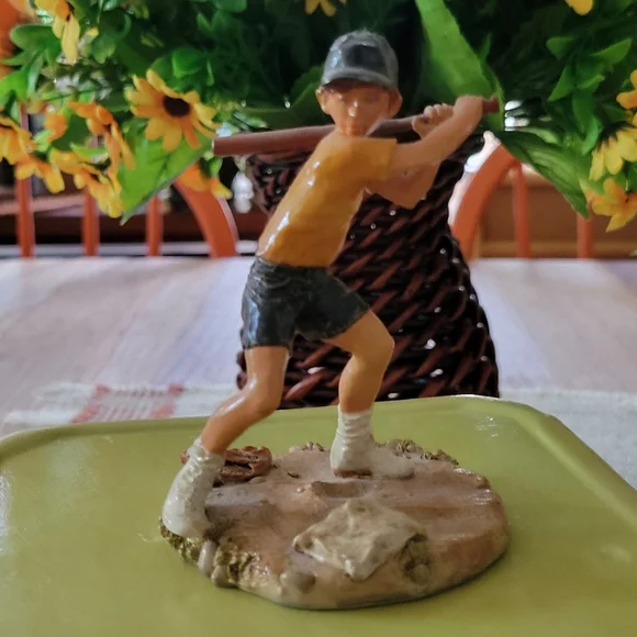 Franklin Mint Children of the World Figurines - Picture 7 of 12